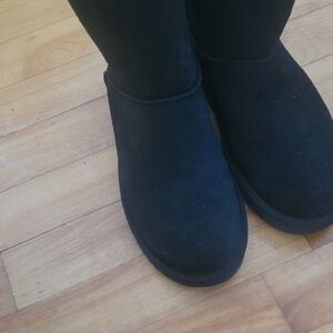 Women's Black Suede Boots UGG 9